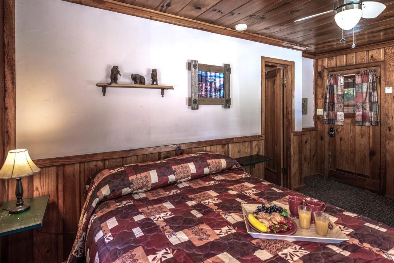 Apache Village 9, Queen Bed, Midtown, Pet Friendly, Sleeps 2 Рюидозо Екстериор снимка